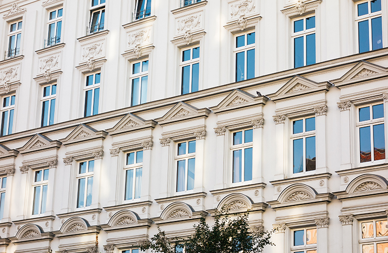Homepage_News_Blog_Fancy Apartment Building
