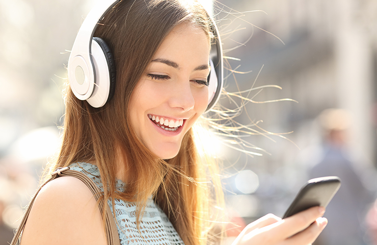 Homepage_News-PR-Girl Streaming Music