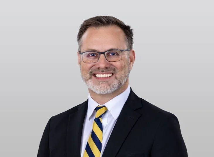 Roberto Suárez, Smith, Gambrell & Russell, LLP Photo